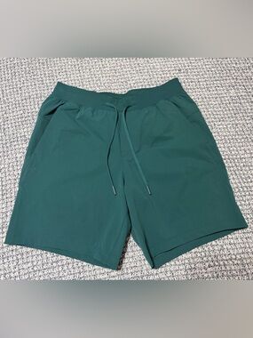 LULULEMON Zeroed In 7” shorts-size S-forest green-perfect condition